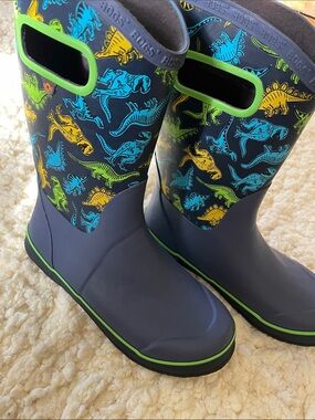 Bogs Kids Navy Rain Boots with Green & Yellow Dino Print